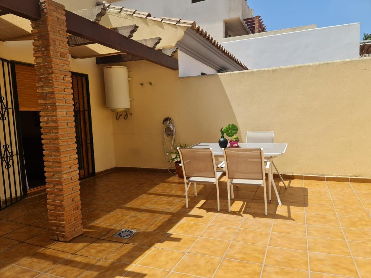 Apartamentos Benalmarina Málaga Esterno foto