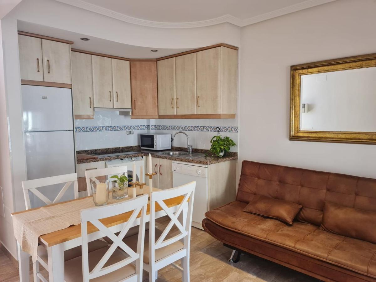 Apartamentos Benalmarina Málaga Esterno foto