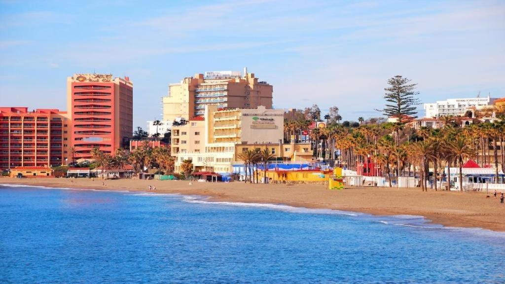 Apartamentos Benalmarina Málaga Esterno foto