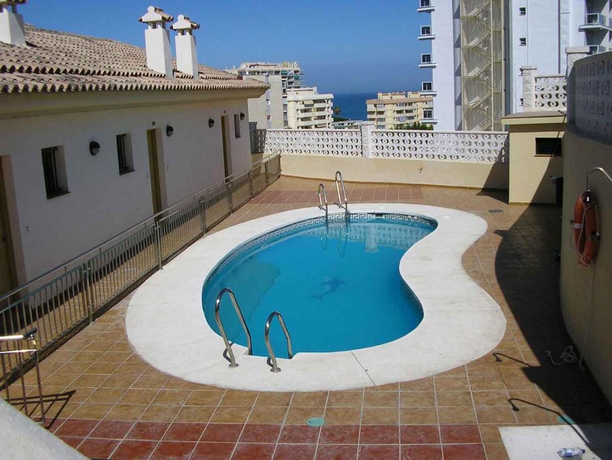 Apartamentos Benalmarina Málaga Esterno foto